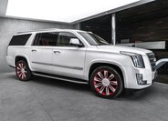 Cadillac Escalade SUV / Terénní 6,2 l 313 kw