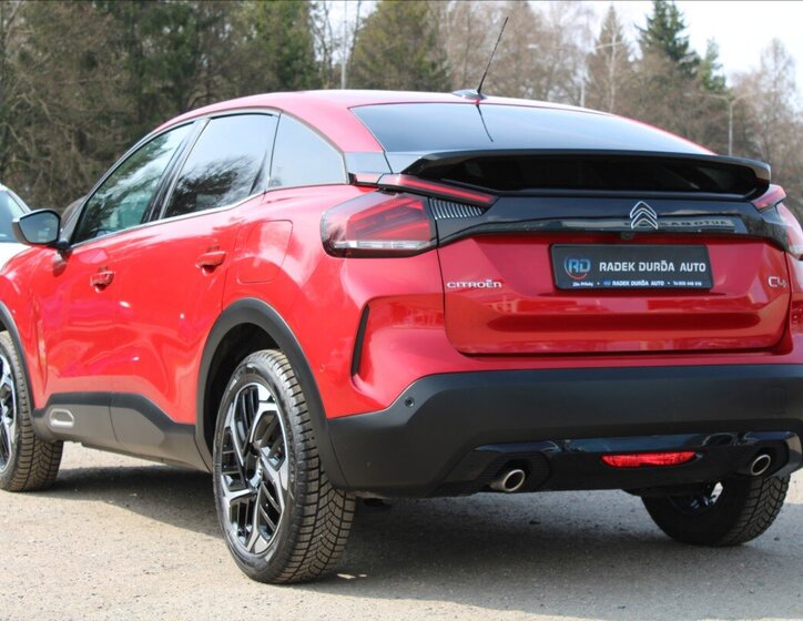 Citroën C4 SUV / Terénní 1,2 l 96 kw