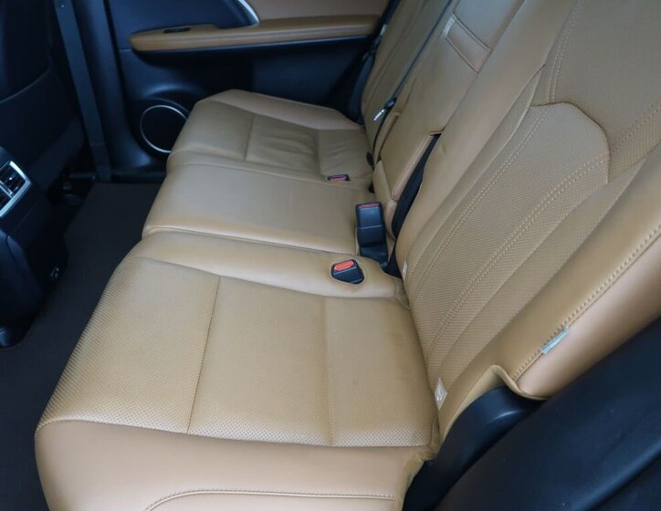 Lexus RX 300 SUV 2,0 l 175 kw