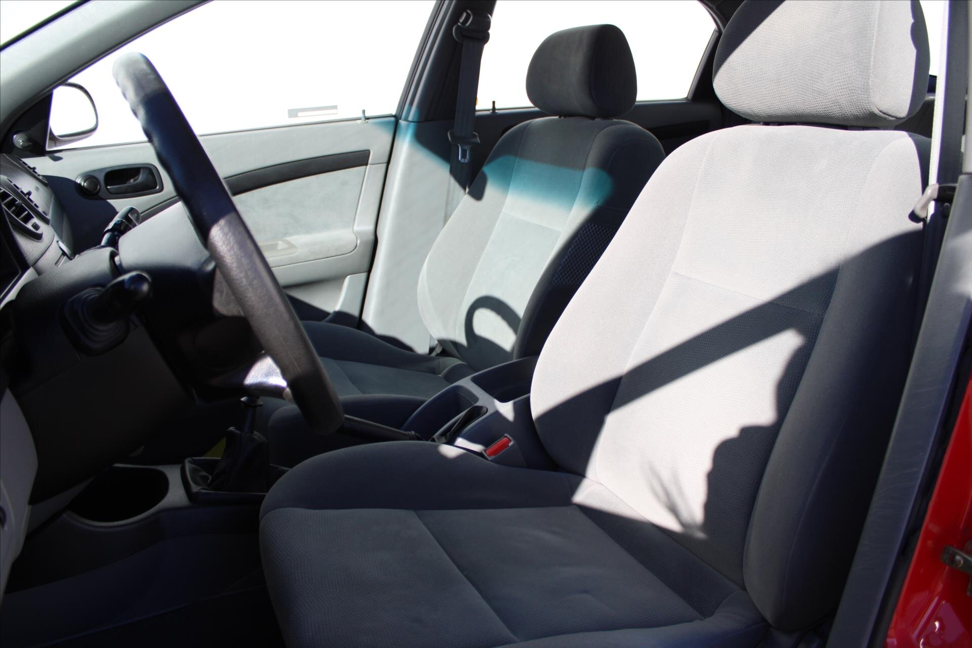 Chevrolet Lacetti Hatchback 1,4 l 70 kw