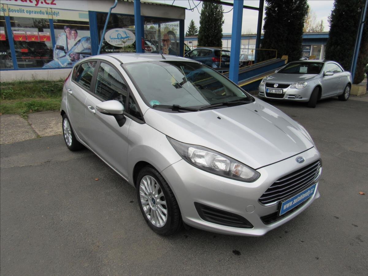 Ford Fiesta Hatchback 998,0 74 kw
