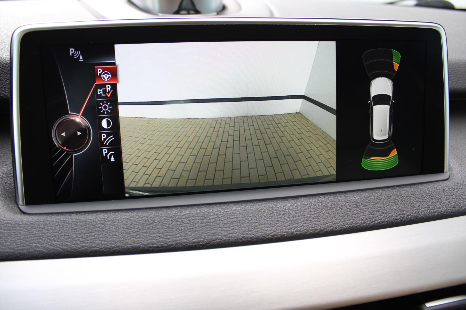 BMW X5 SUV 3,0 l 190 kw