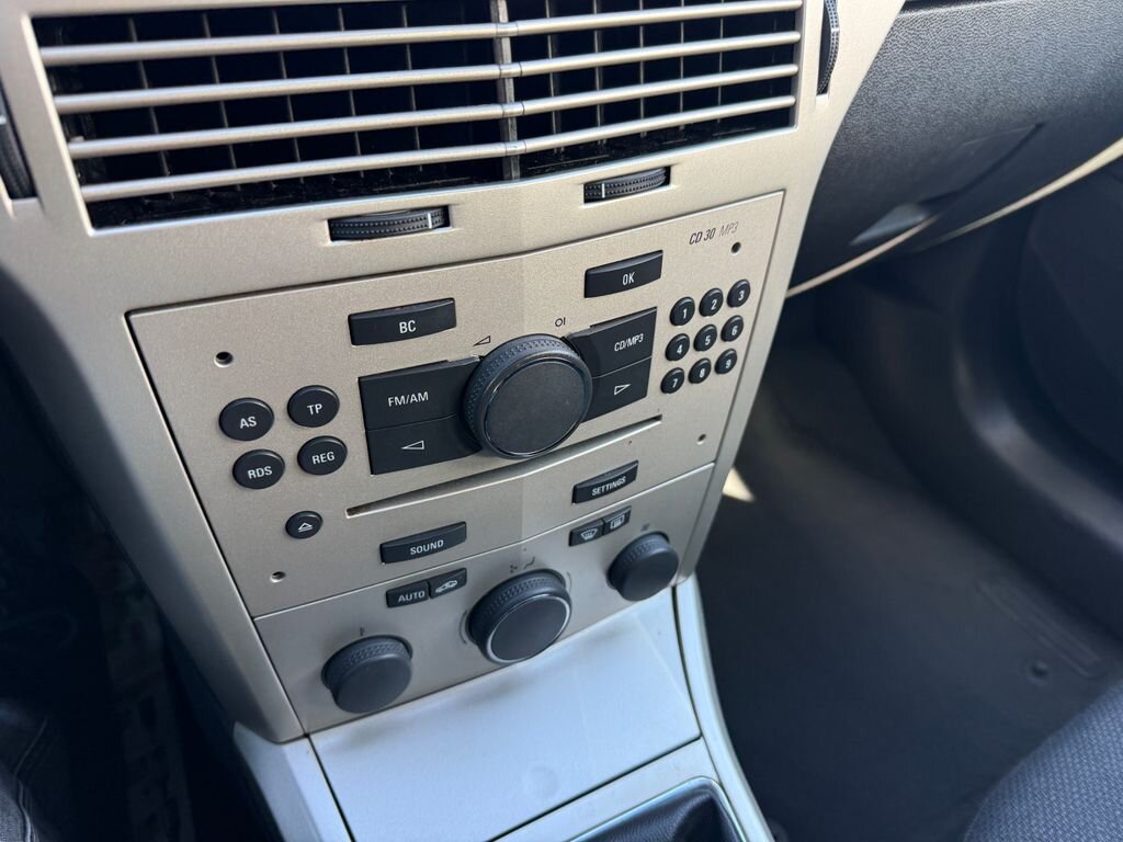 Opel Astra Hatchback 1,6 l 85 kw