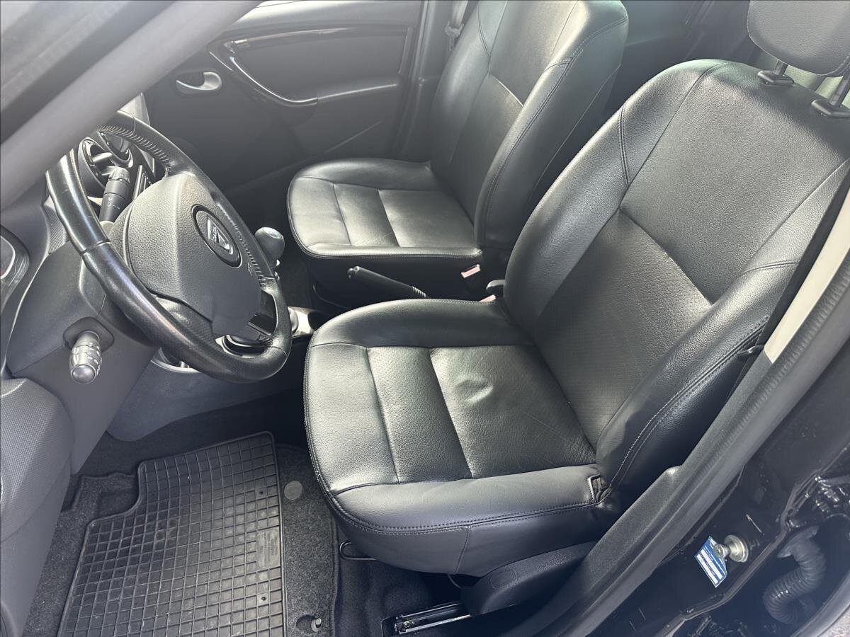 Dacia Duster SUV / Terénní 1,6 l 77 kw