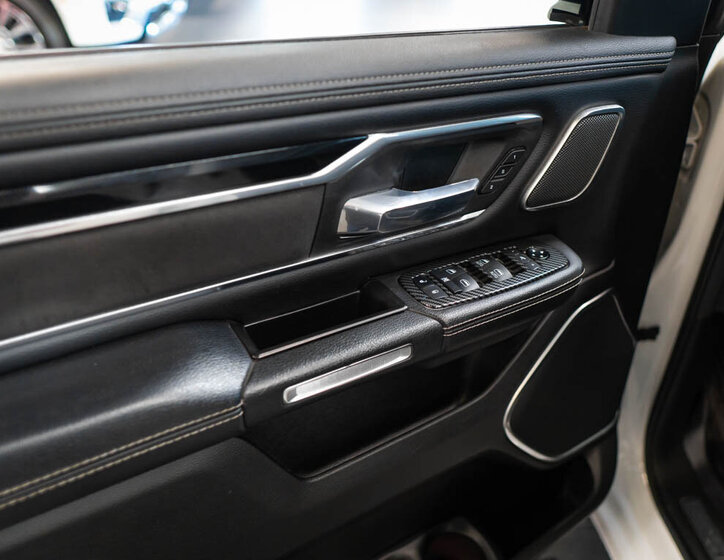 Dodge RAM Pick-up 5,7 l 295 kw