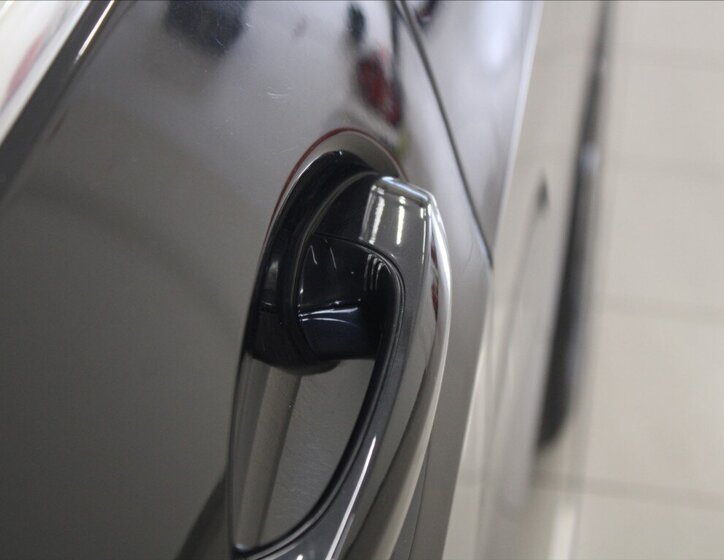 BMW X7 SUV / Terénní 3,0 l 195 kw