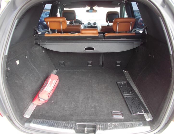 Mercedes-Benz Třídy M 16