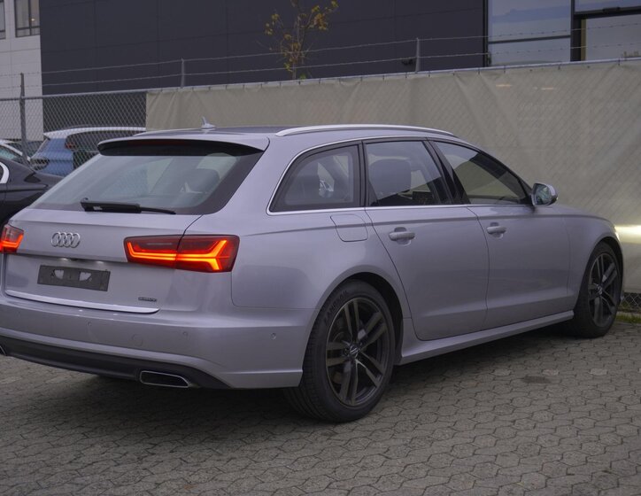 Audi A6 6