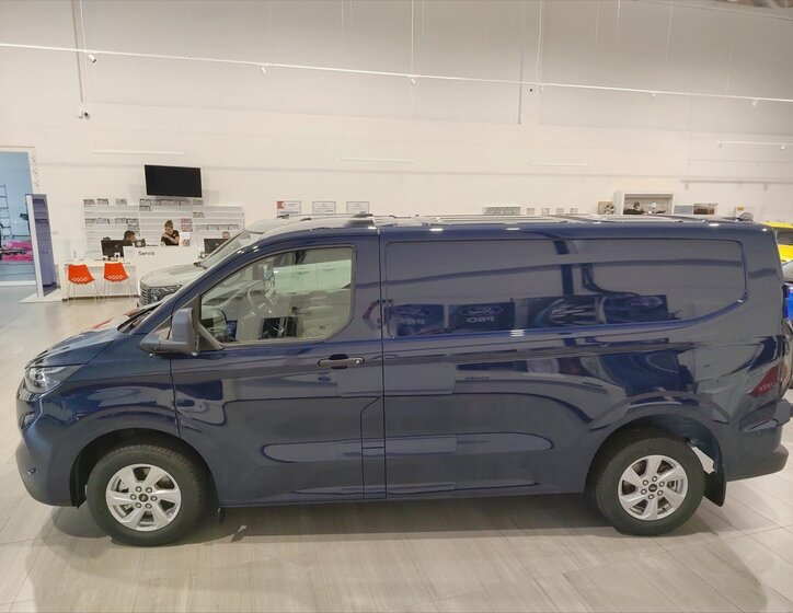 Ford Transit Custom Skříň 2,0 l 100 kw