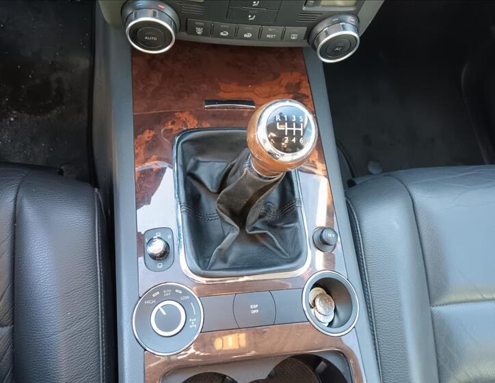 Volkswagen Touareg 22