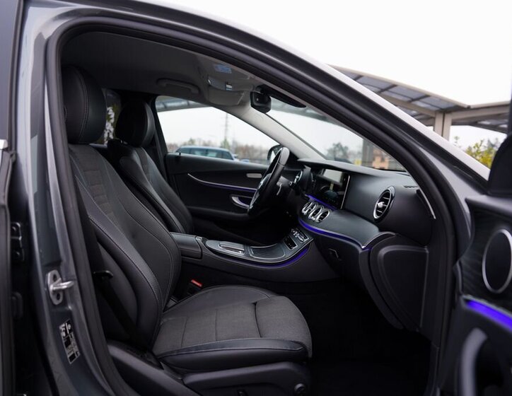 Mercedes-Benz Třídy E Sedan 2,0 l 143 kw