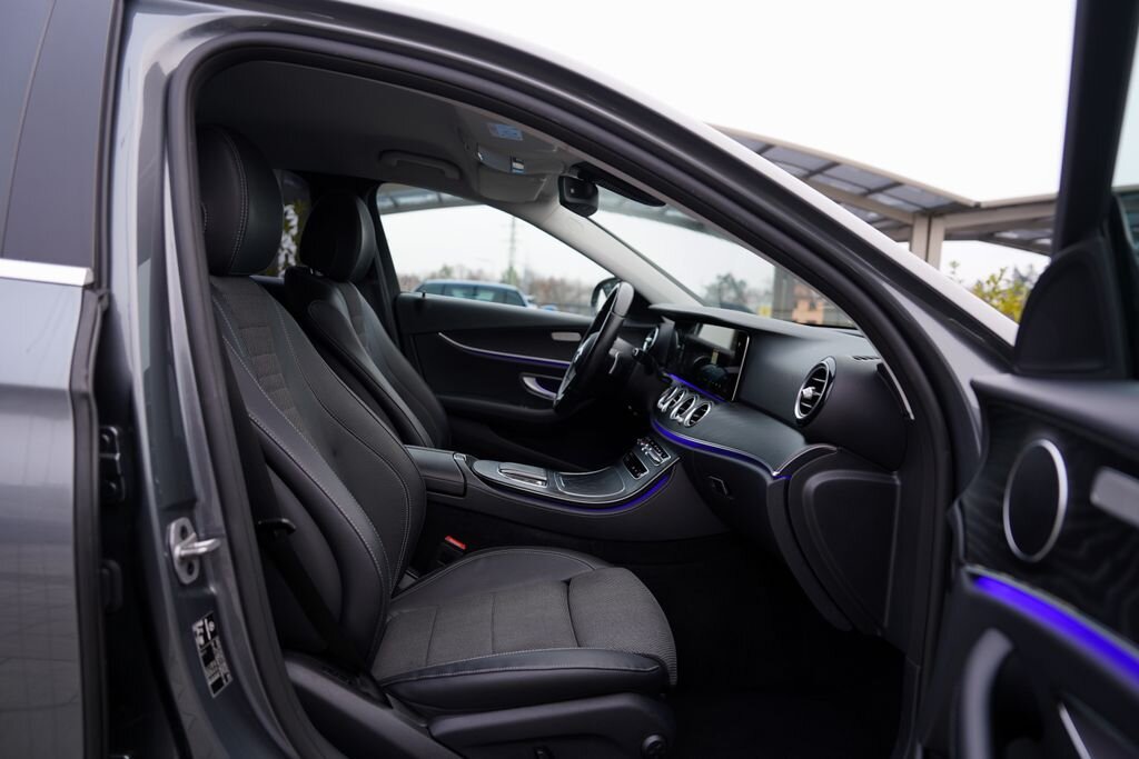 Mercedes-Benz Třídy E Sedan 2,0 l 143 kw