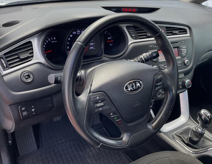 KIA Ceed 12