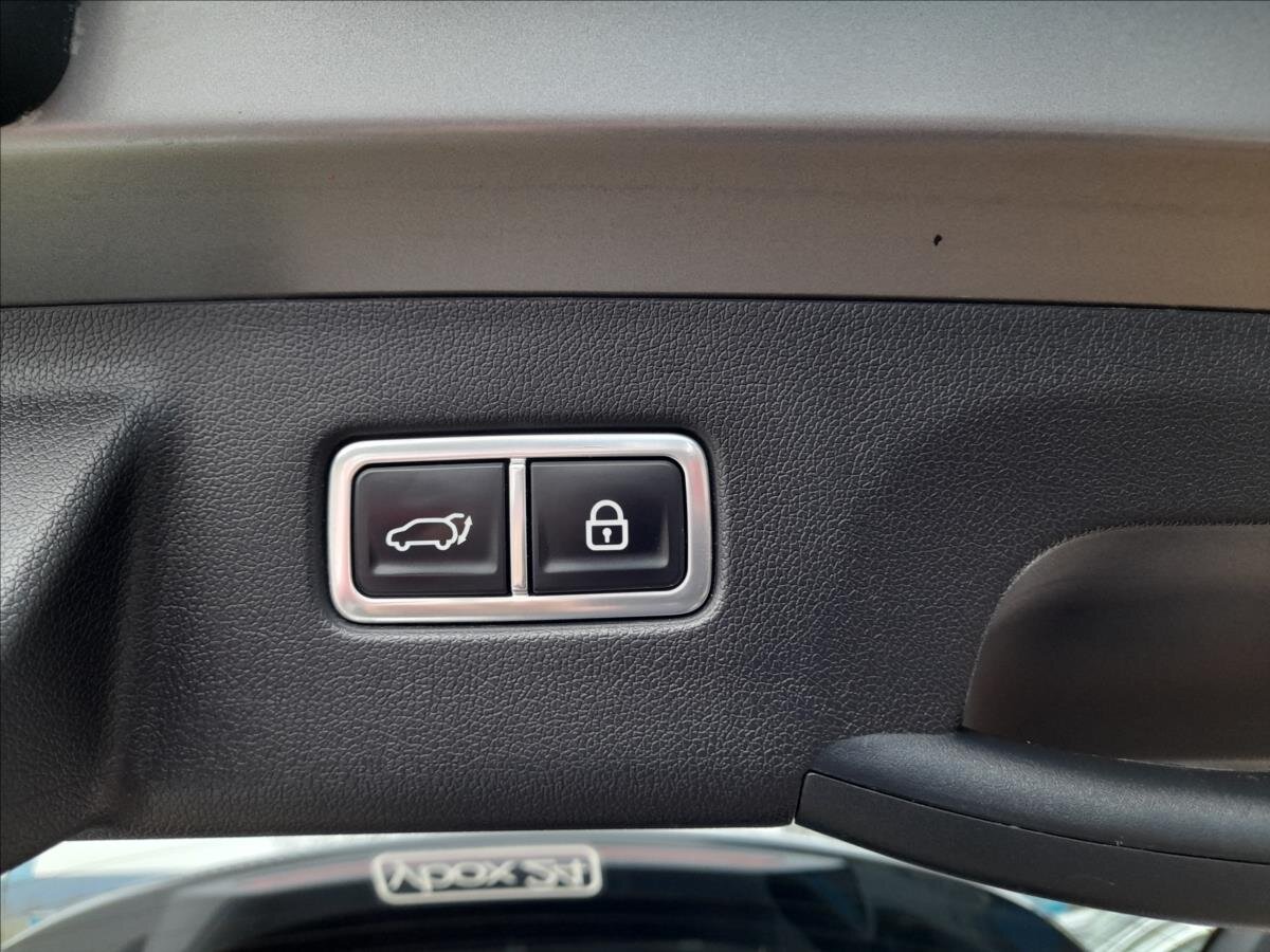 KIA Sorento SUV 2,2 l 148 kw