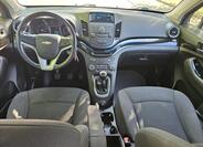 Chevrolet Orlando 16
