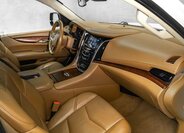 Cadillac Escalade SUV / Terénní 6,2 l 313 kw