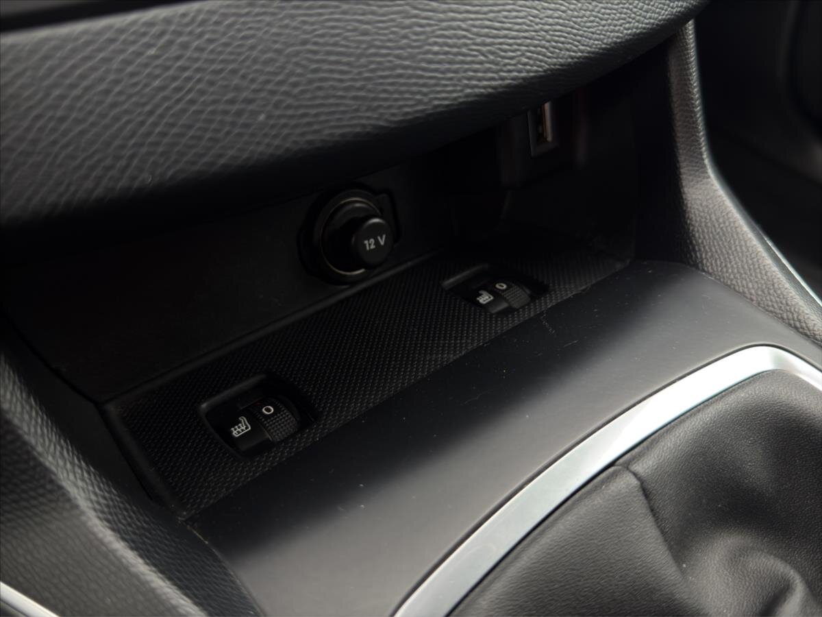 Peugeot 308 Kombi 1,2 l 96 kw