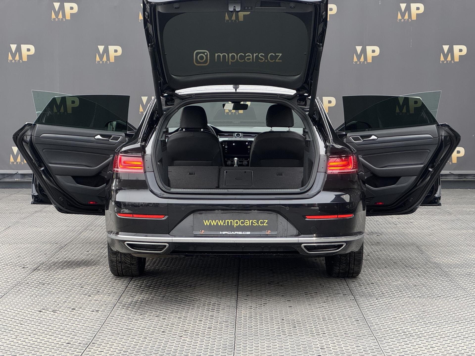 Volkswagen Arteon Liftback 2,0 l 176 kw