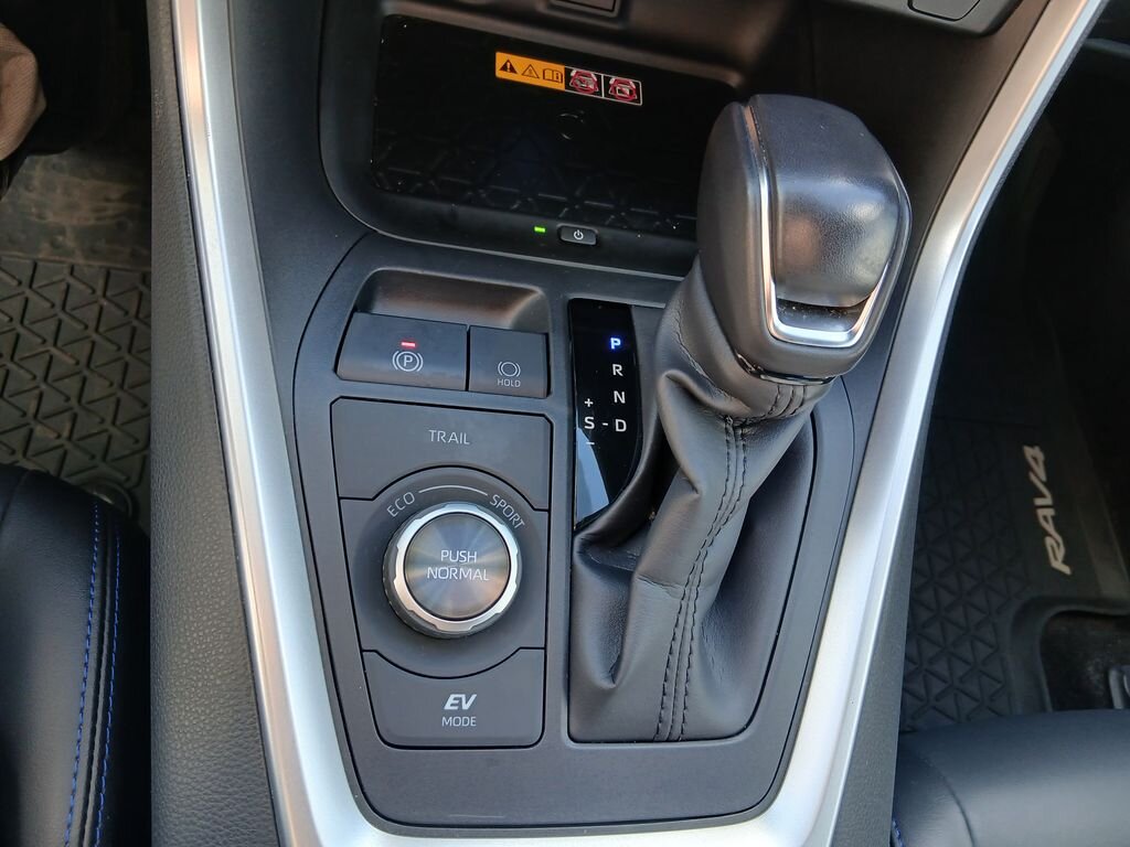 Toyota RAV4 SUV / Terénní 2,5 l 131 kw