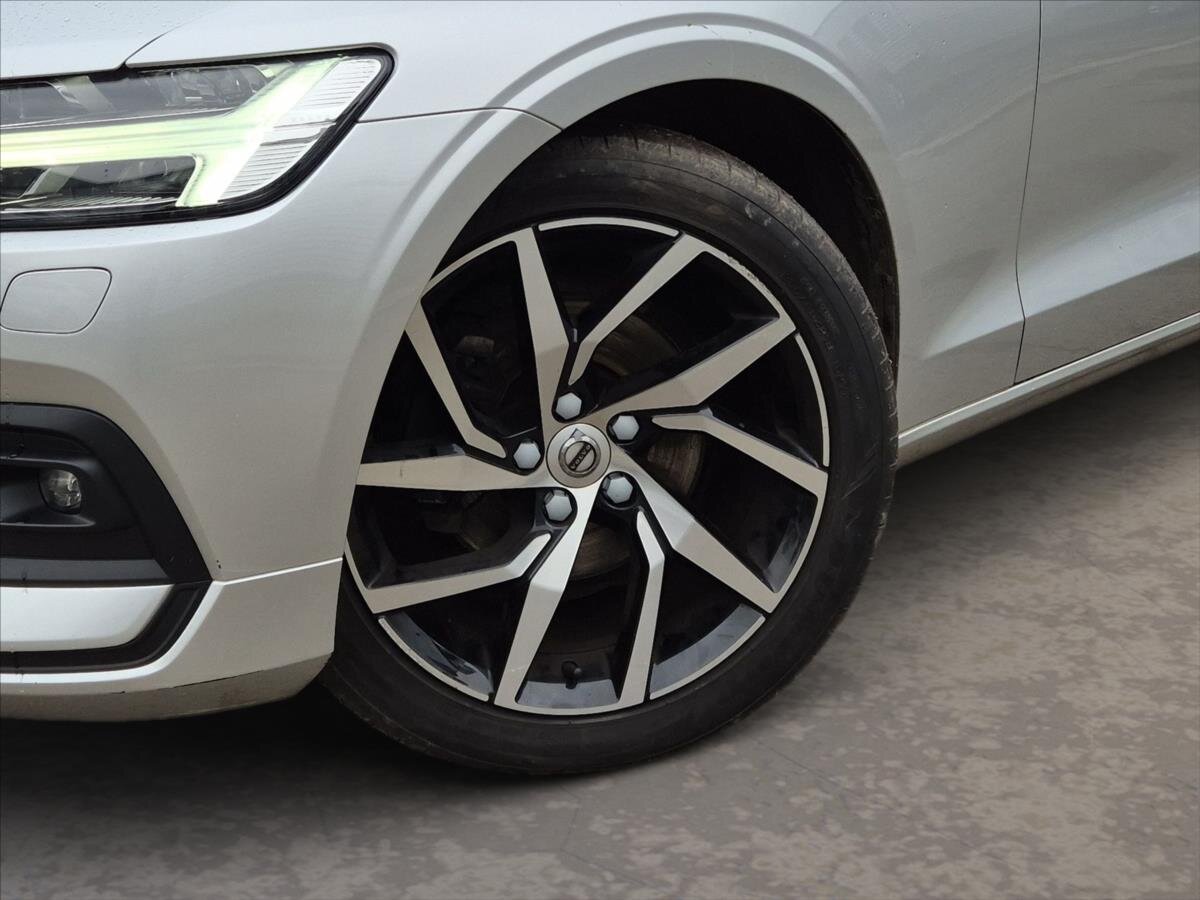 Volvo V60 Kombi 2,0 l 110 kw