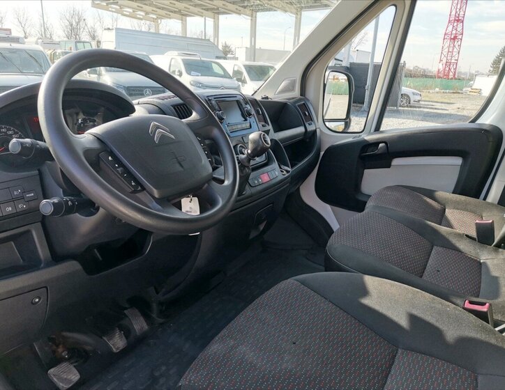 Citroën Jumper Skříň 2,2 l 110 kw