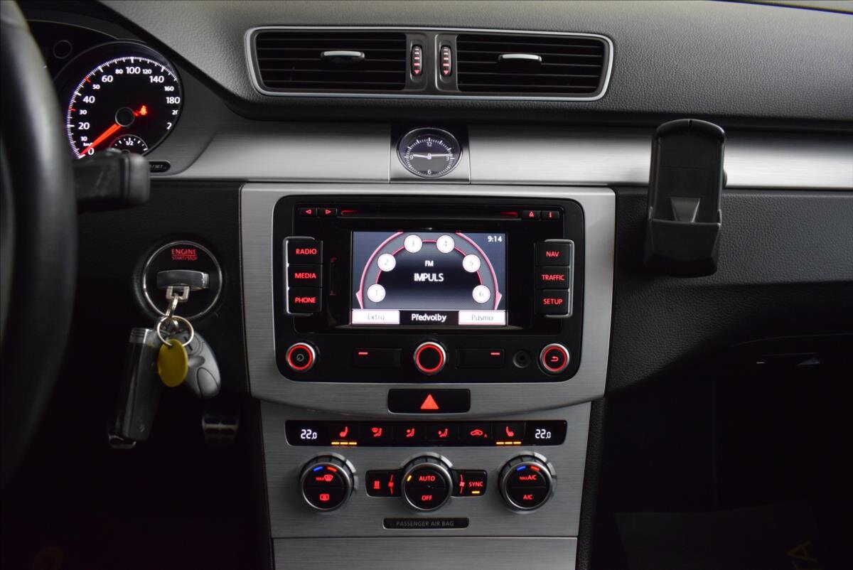 Volkswagen Passat Kombi 2,0 l 103 kw