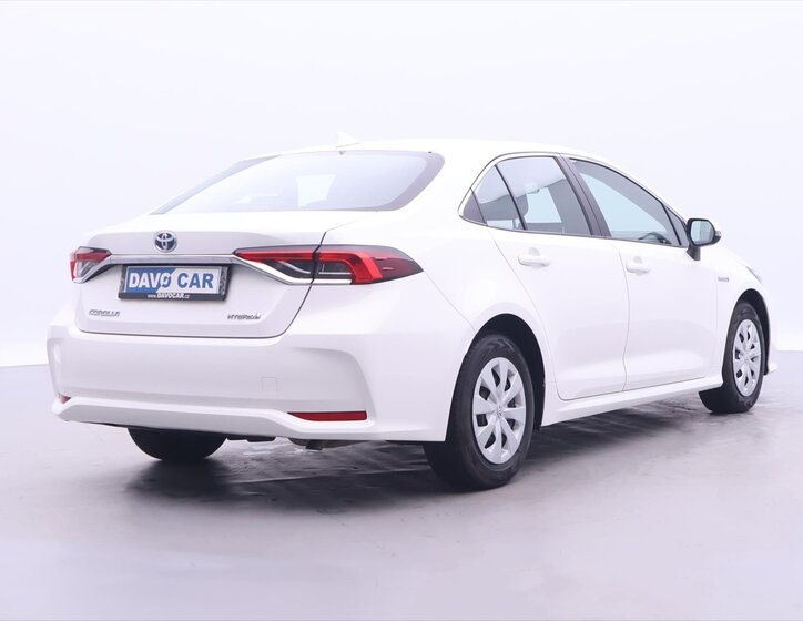 Toyota Corolla Sedan / Limuzína 1,8 l 90 kw