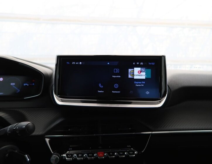 Peugeot 2008 SUV / Terénní 1,2 l 74 kw