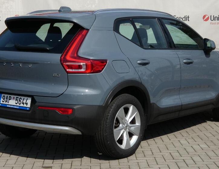 Volvo XC40 3