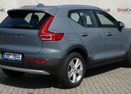 Volvo XC40 3
