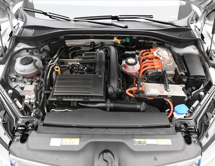 Škoda Superb Kombi 1,4 l 115 kw