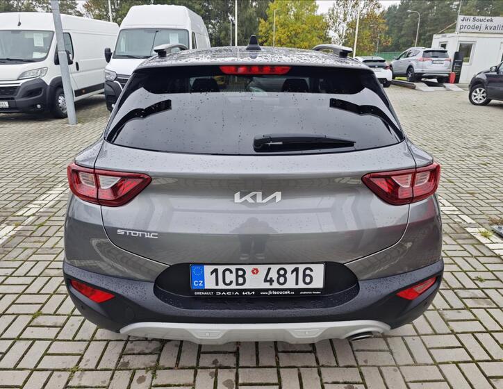 KIA Stonic 5
