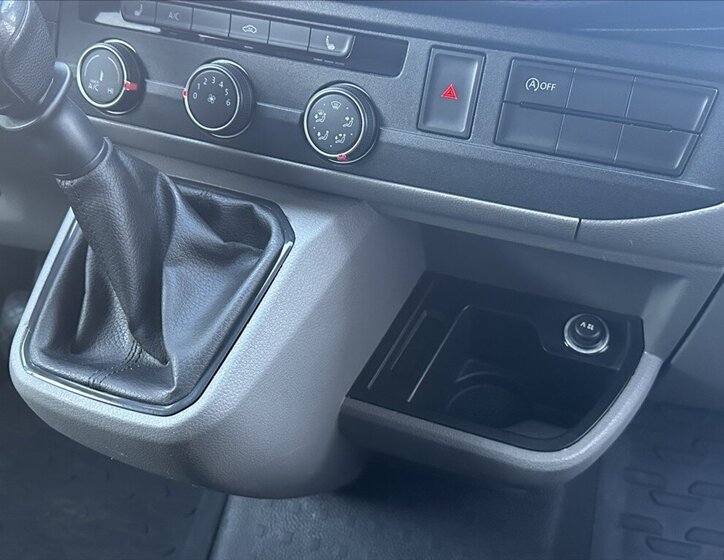 Volkswagen Transporter Skříň 2,0 l 110 kw