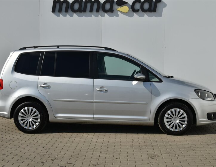 Volkswagen Touran MPV 1,6 l 77 kw