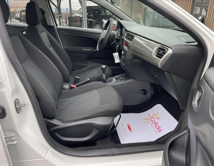 Citroën C-Elysée Sedan 1,2 l 61 kw