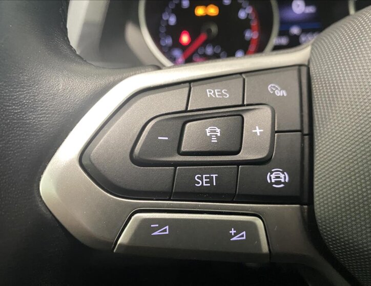 Volkswagen Tiguan 12