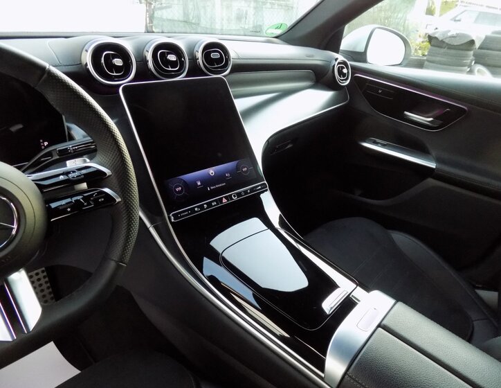 Mercedes-Benz GLC 25