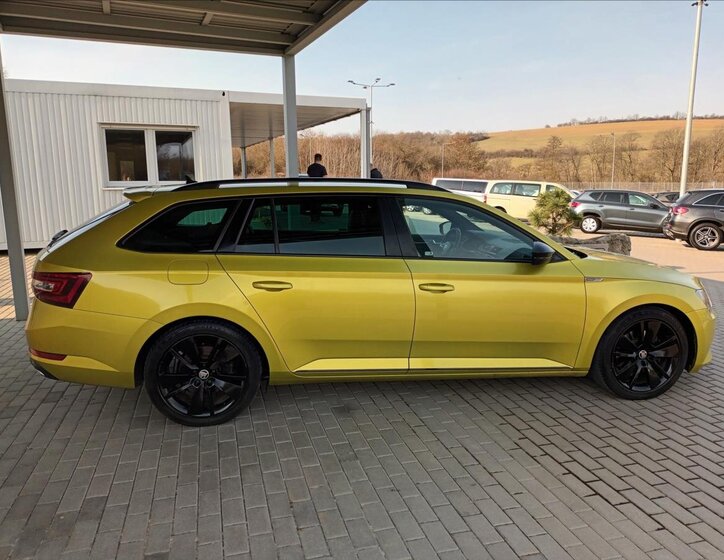 Škoda Superb Kombi 2,0 l 140 kw