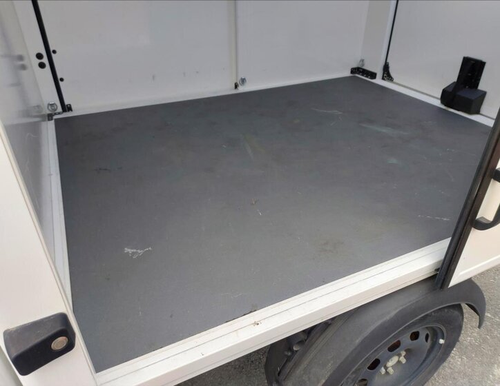 Ostatní Ostatní Skříň 0,0 48 kw