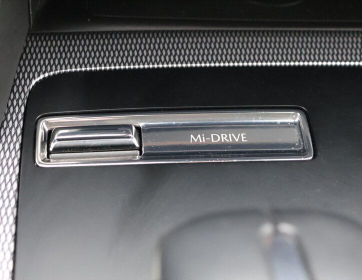 Mazda CX-60 SUV 3,3 l 187 kw