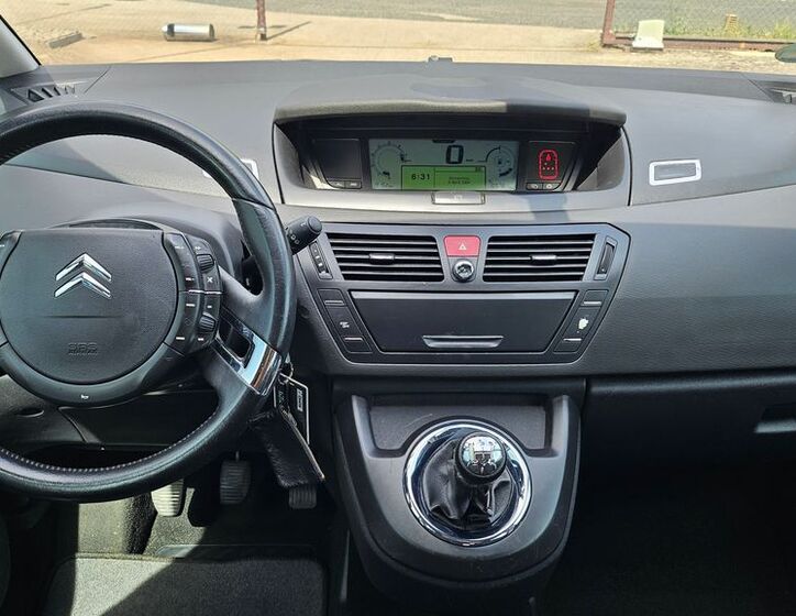 Citroën C4 Picasso 9