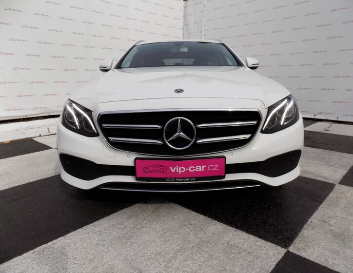 Mercedes-Benz Třídy E 5