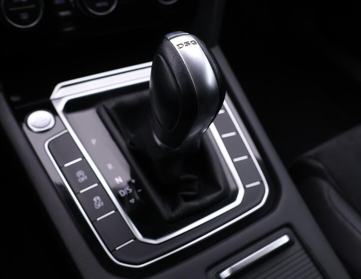 Volkswagen Passat Kombi 2,0 l 140 kw