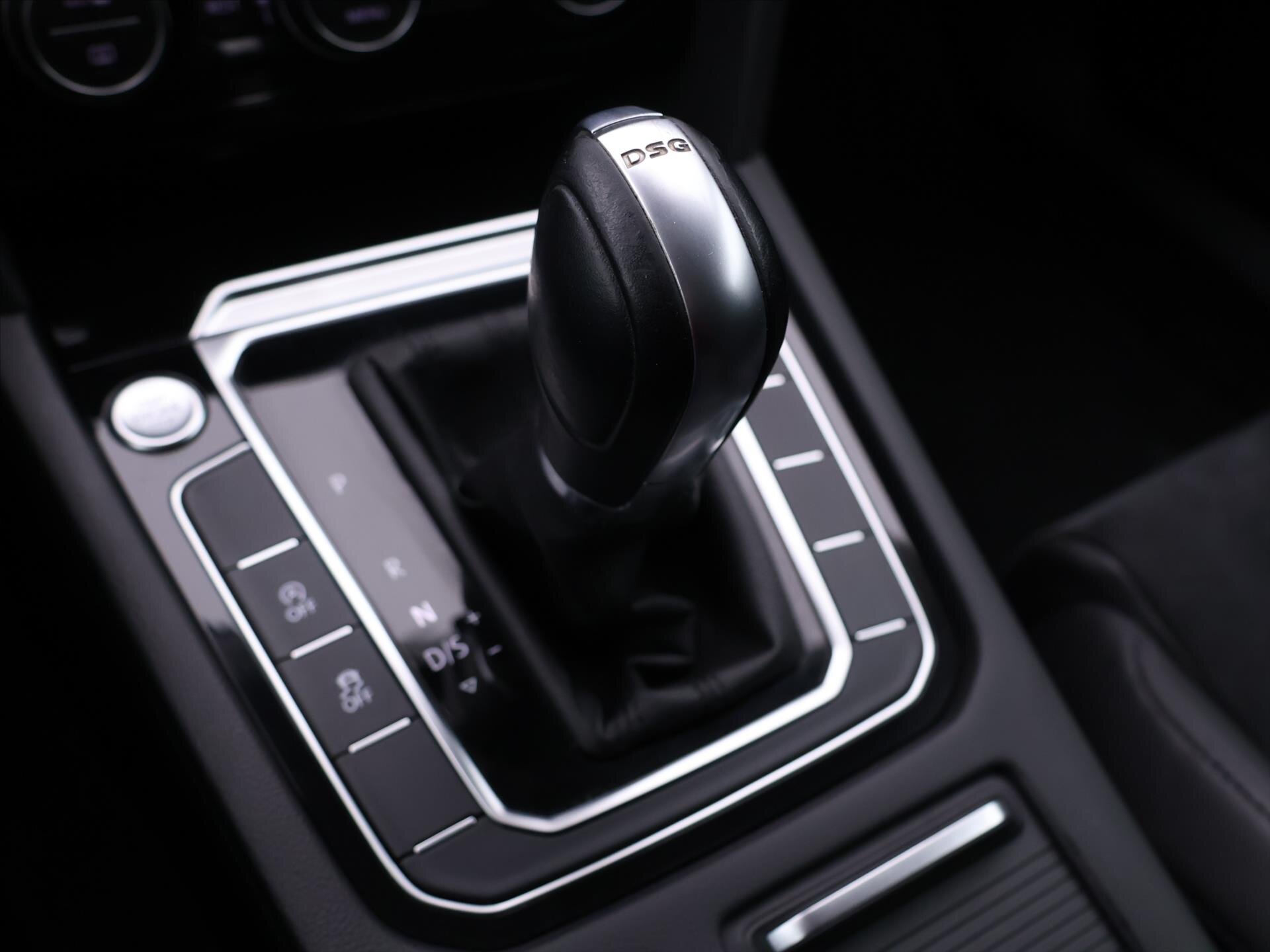 Volkswagen Passat Kombi 2,0 l 140 kw