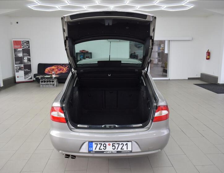 Škoda Superb 13