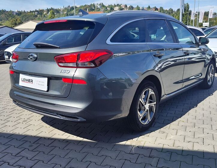 Hyundai i30 5