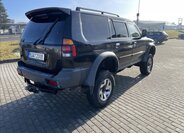 Mitsubishi Pajero 4