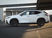 Lexus NX 450h plus 3