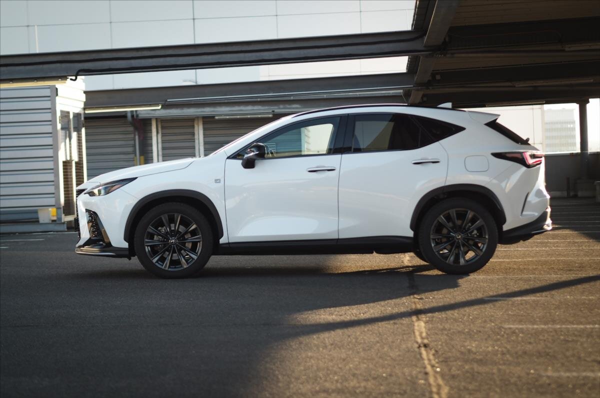 Lexus NX 450h plus