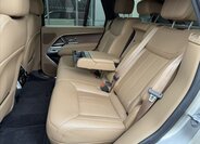 Land Rover Range Rover 43